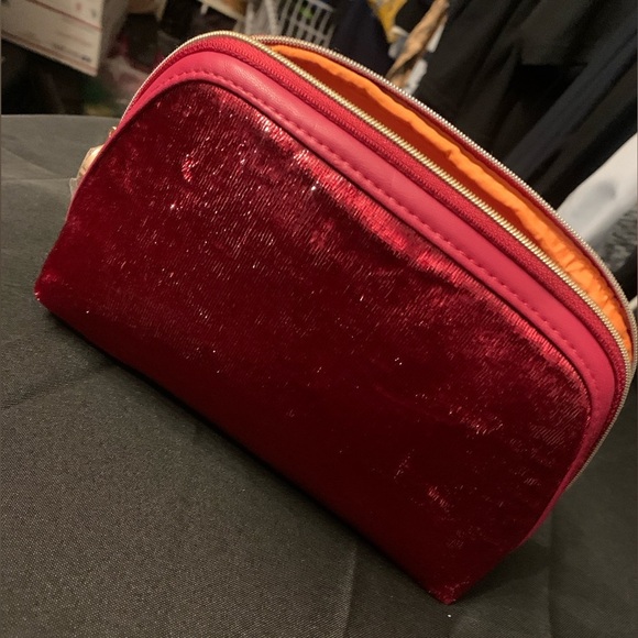 BVLGARI cosmetic or travel bag in a crimson red and gold hardware. NWOT - Picture 4 of 12